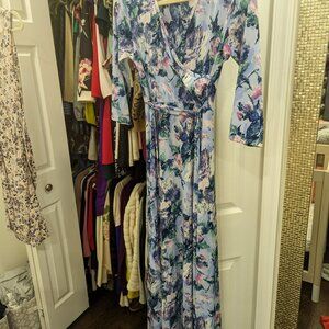 Pinkblush Maxi Length Blue Floral Maternity Dress Size Small